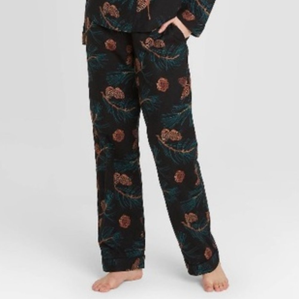 - Target flannel long sleeve pine pajama BOTTOM